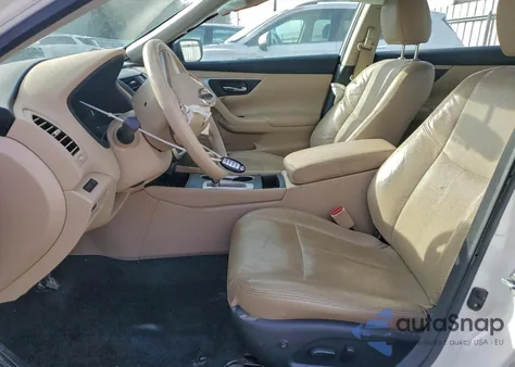 2016 Nissan Altima 2.5 z USA, uszkodzony, nr VIN 1N4AL3AP2GC181268